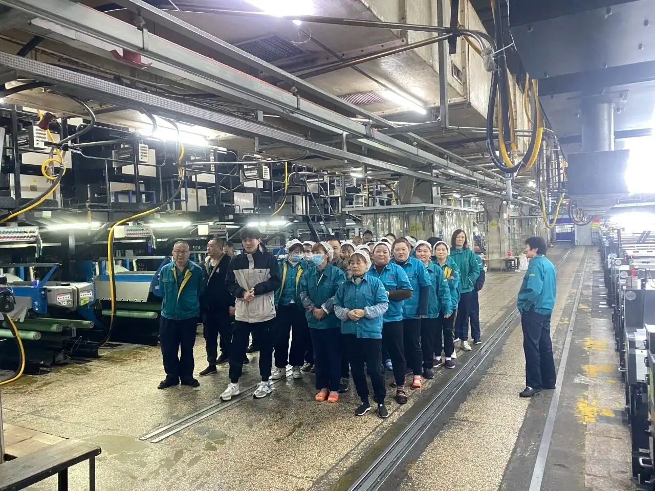 Changshu-polyesteri suorittaa hätäevakuointiharjoituksen