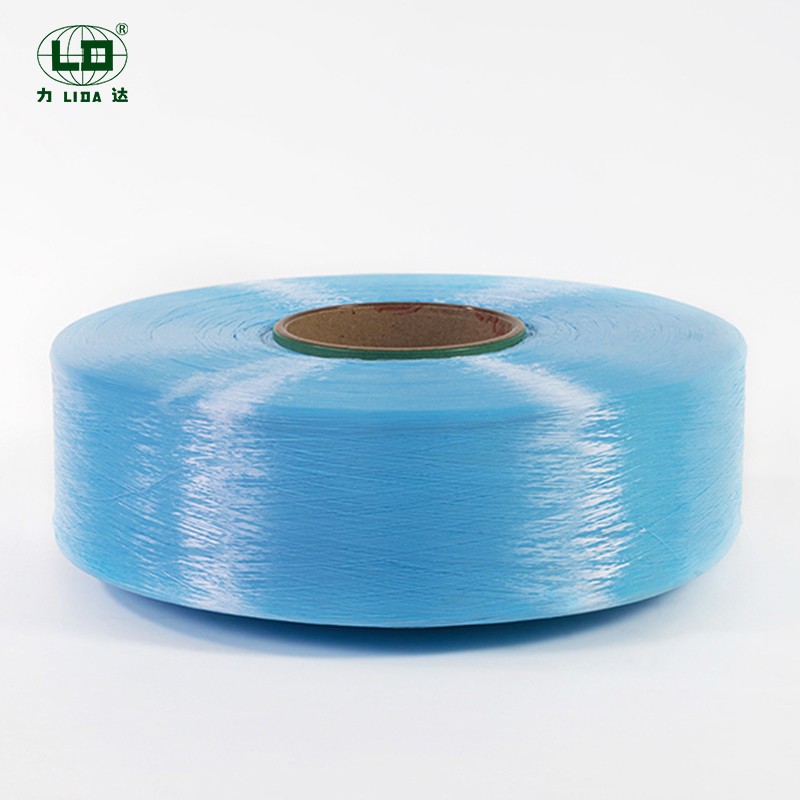 Mitkä ovat Semi Dull Polyester Dope Dyed Filament -langan ominaisuudet